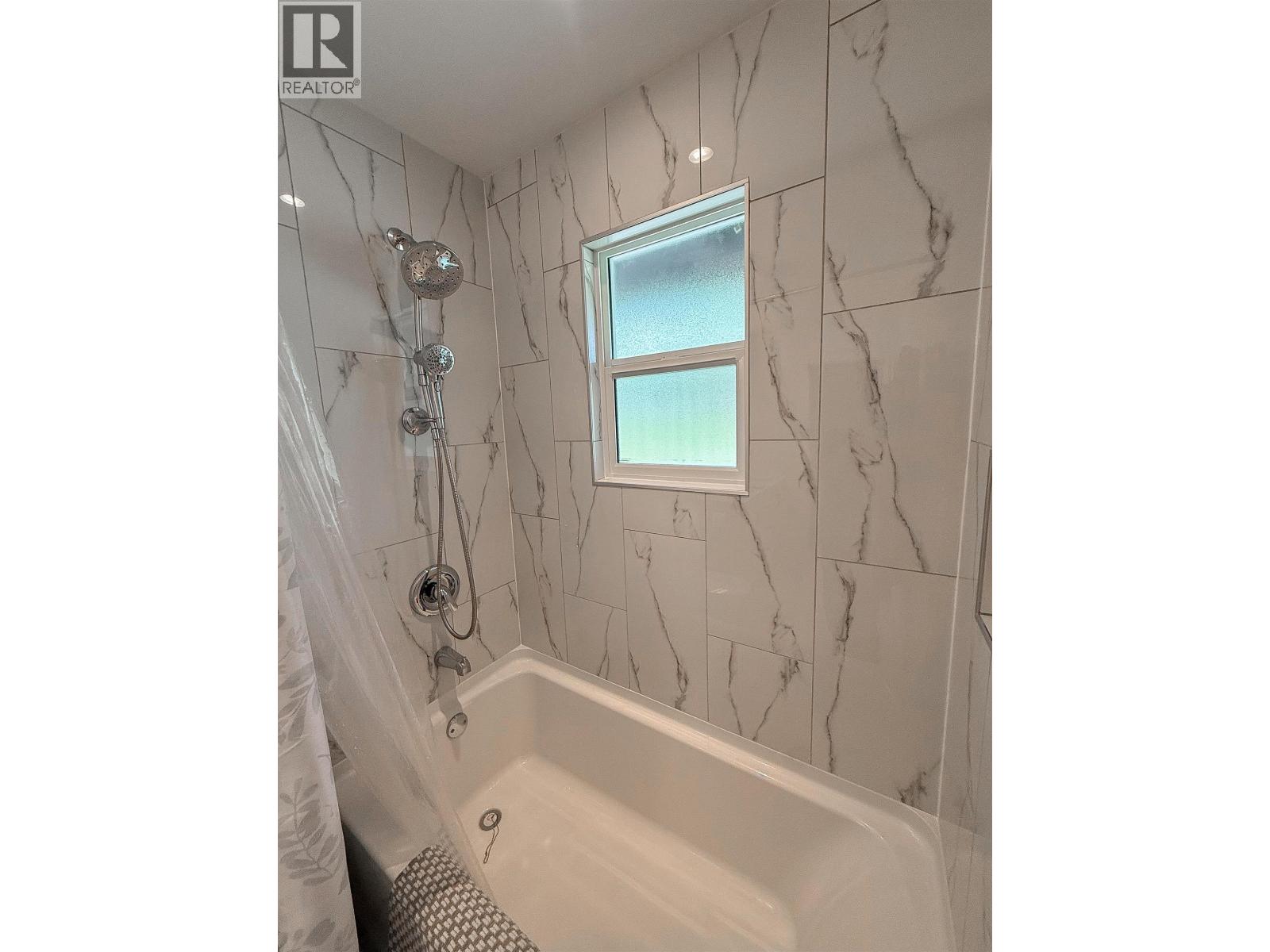 6062 Norman Road, Horse Lake, British Columbia  V0K 2E3 - Photo 18 - R3129660
