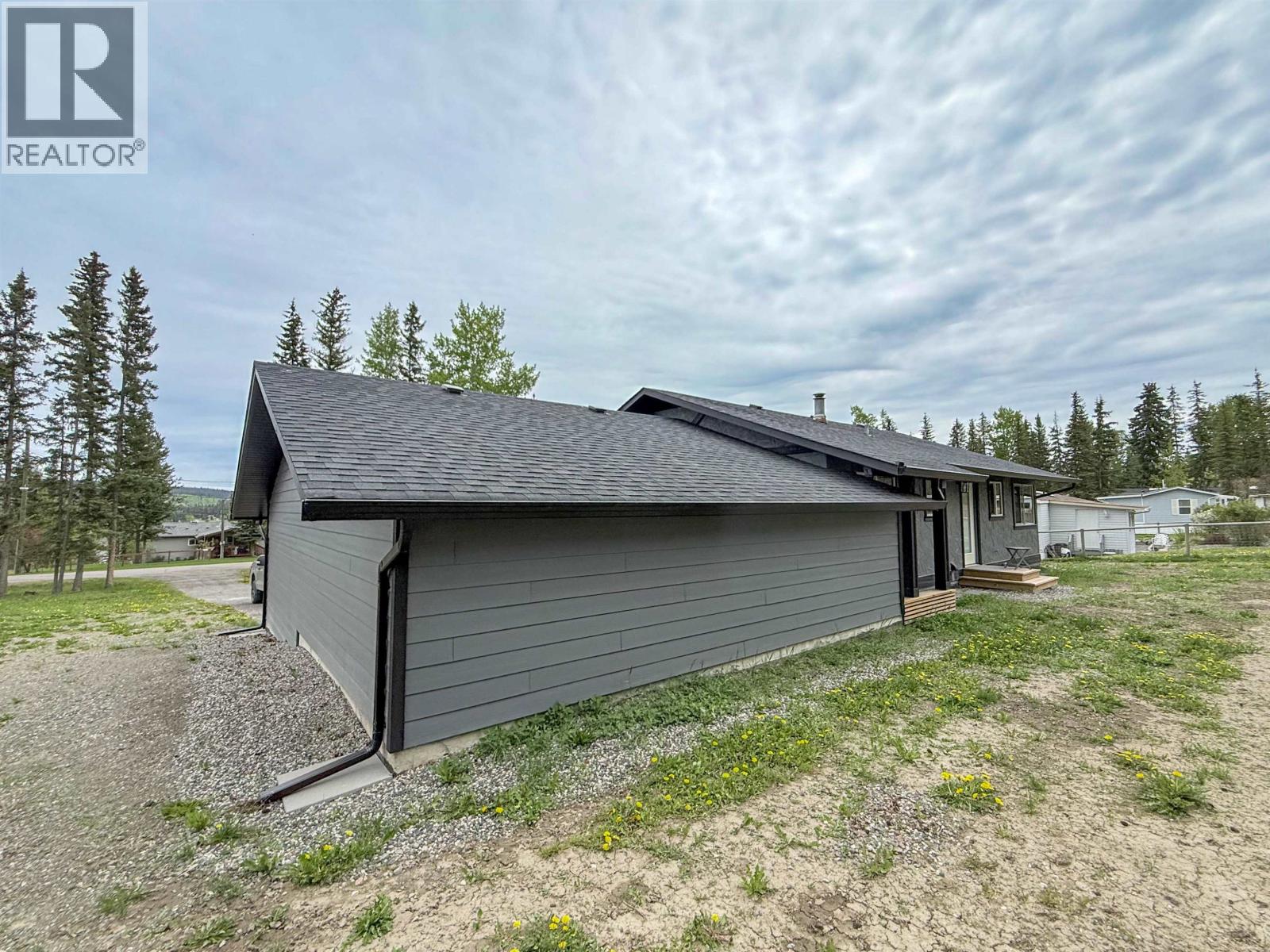 6062 Norman Road, Horse Lake, British Columbia  V0K 2E3 - Photo 34 - R3129660