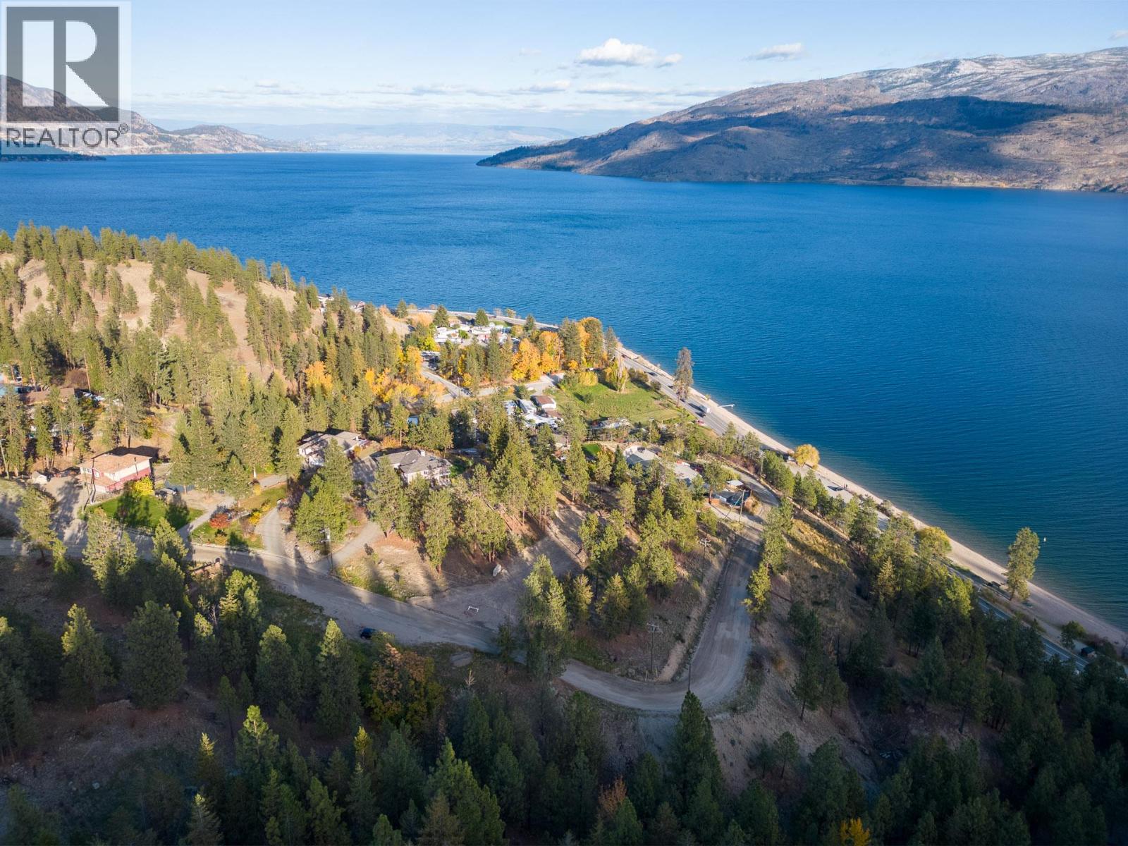 6785 Thorne Road, Peachland, British Columbia  V0H 1X9 - Photo 2 - 10389270
