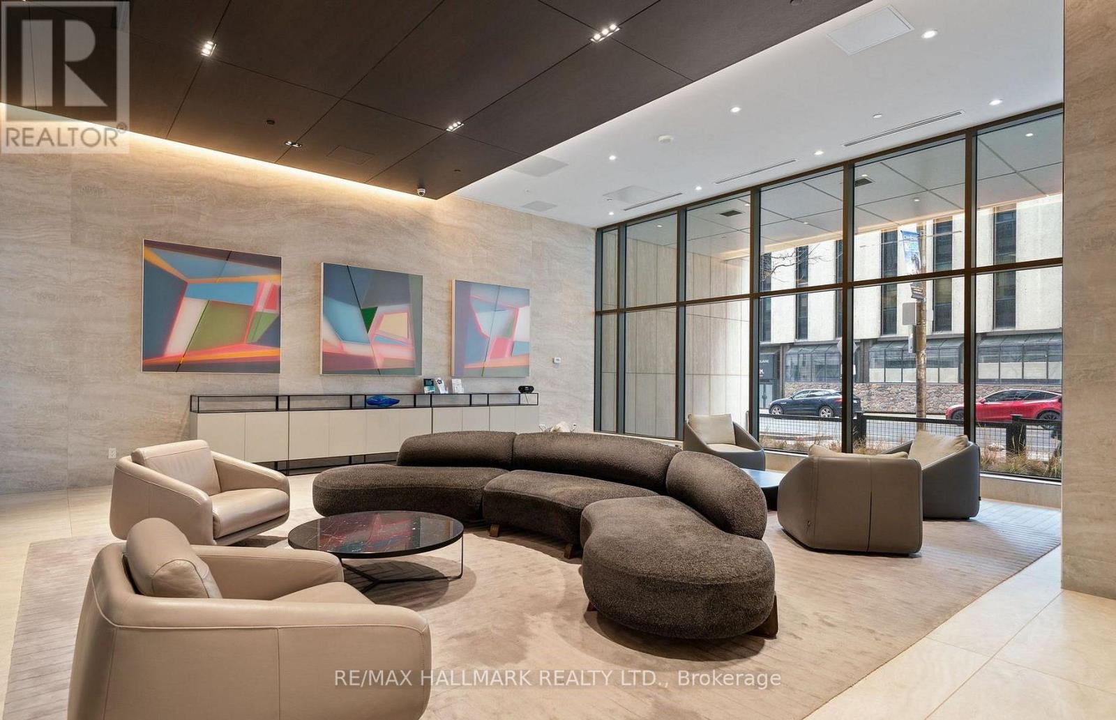 2211 - 2221 Yonge Street, Toronto, Ontario  M4S 0B8 - Photo 37 - C13149494