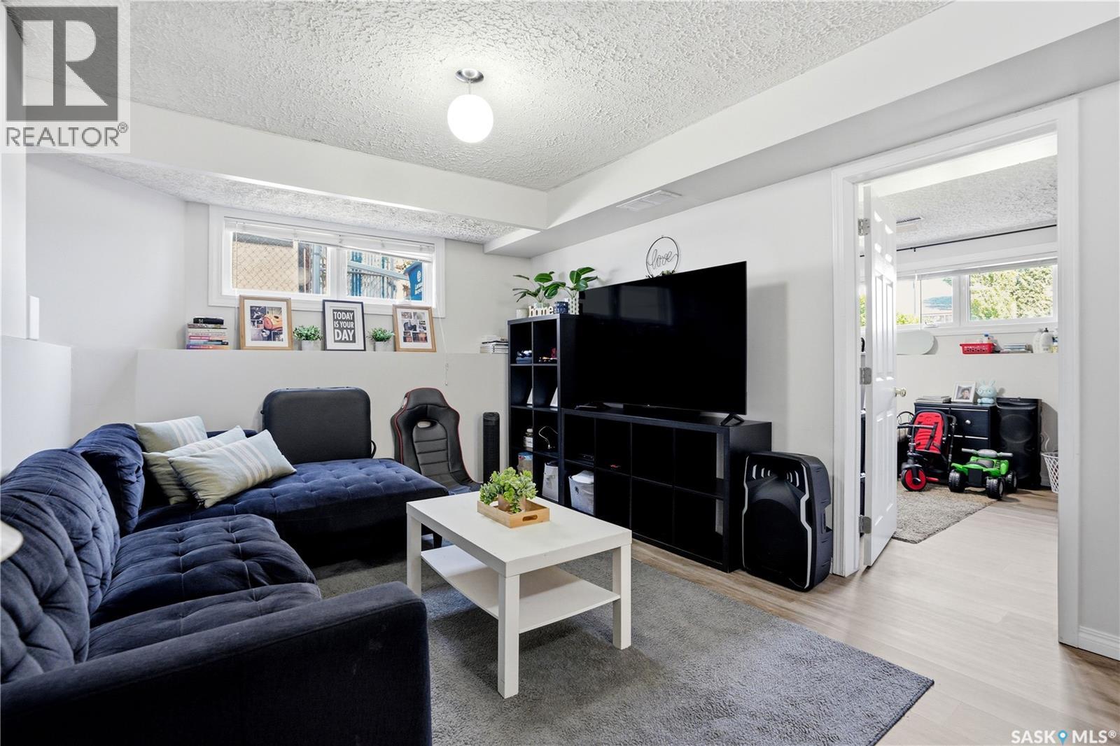 118 Laurentian Drive, Saskatoon, Saskatchewan  S7H 4M2 - Photo 26 - SK037569