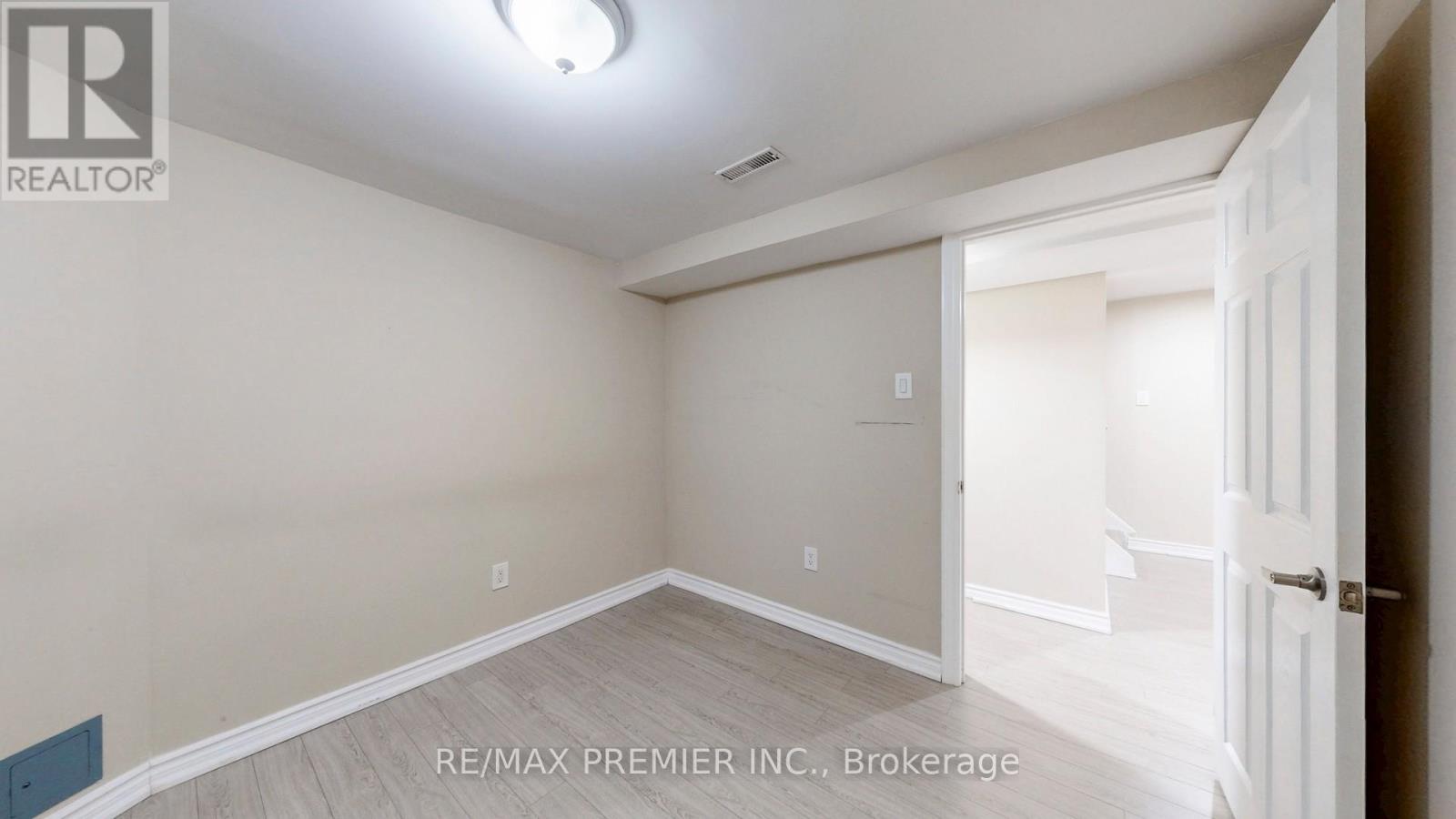 32 Weekes Drive, Ajax, Ontario  L1T 3T2 - Photo 36 - E13034702