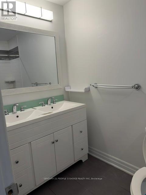 2951 Salerno Crescent, Mississauga, Ontario  L5N 1T3 - Photo 7 - W13213610