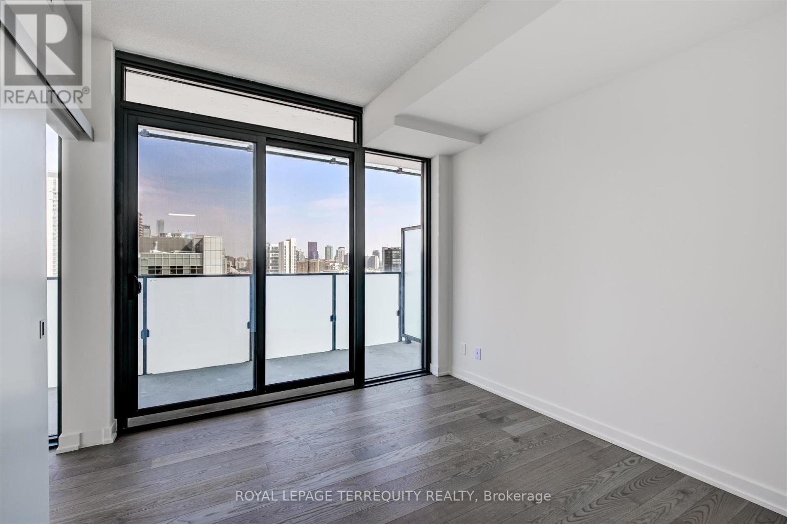 2911 - 25 Richmond Street E, Toronto, Ontario  M5C 0A6 - Photo 11 - C13214576