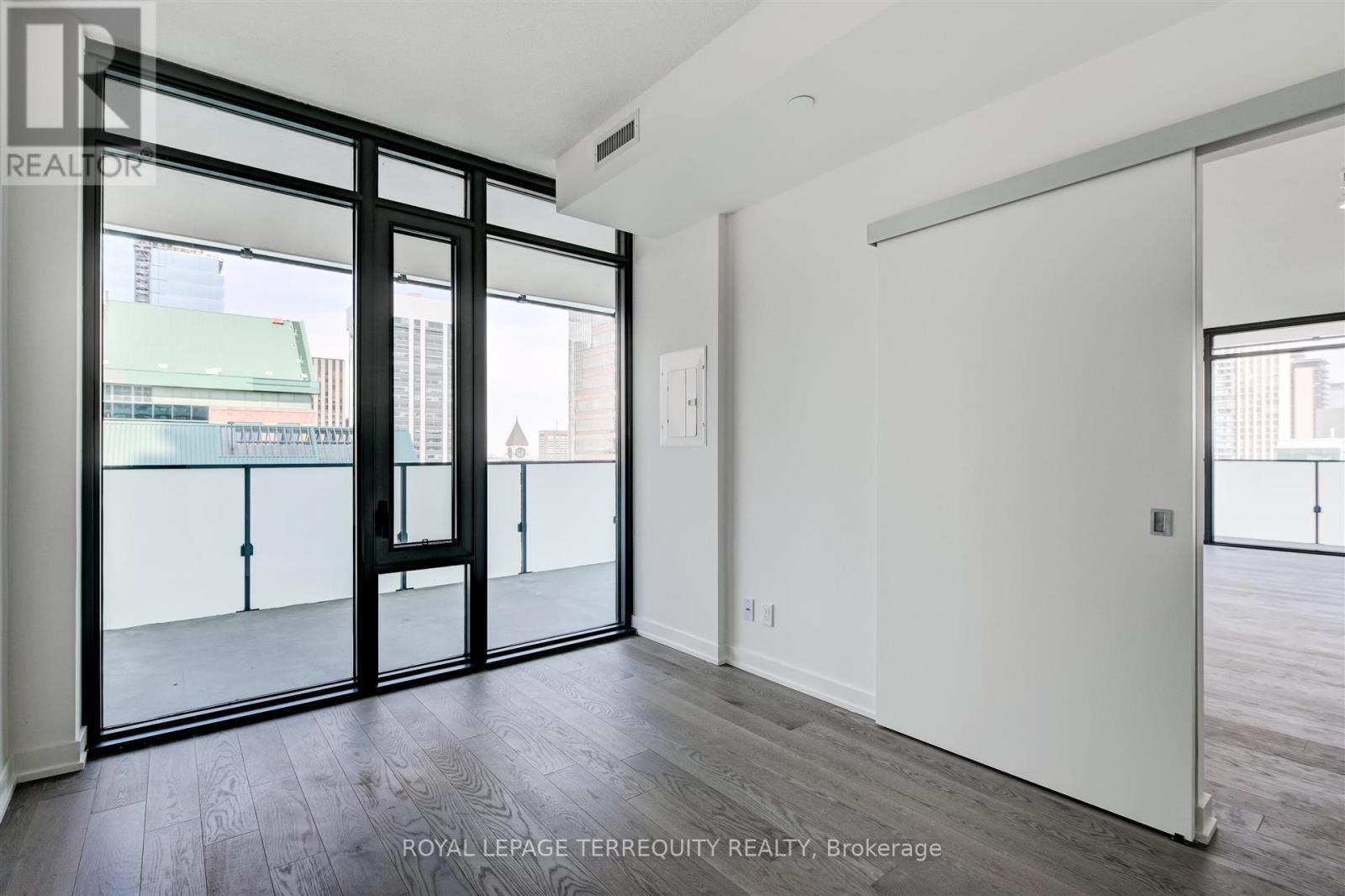 2911 - 25 Richmond Street E, Toronto, Ontario  M5C 0A6 - Photo 18 - C13214576