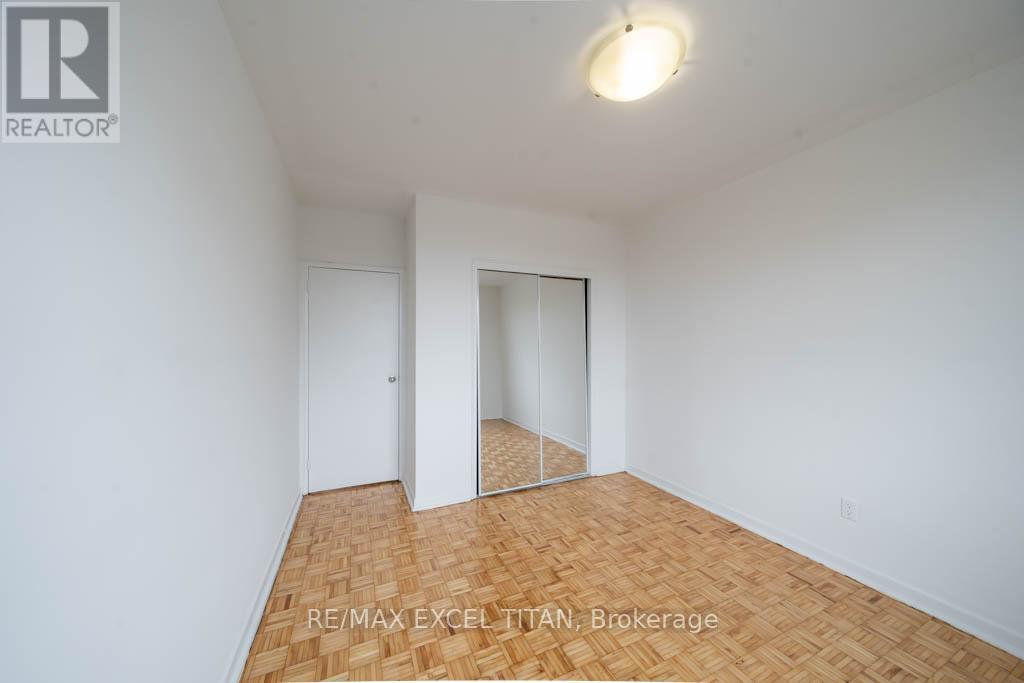 111 - 2895 Bathurst Street, Toronto, Ontario  M6H 3A8 - Photo 4 - C13214668