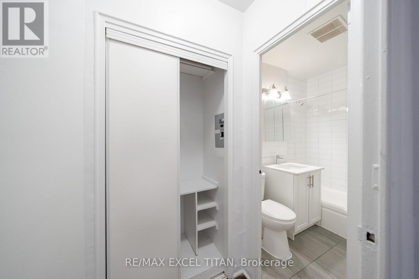 108 - 2895 Bathurst Street, Toronto, Ontario  M6H 3A8 - Photo 8 - C13214696