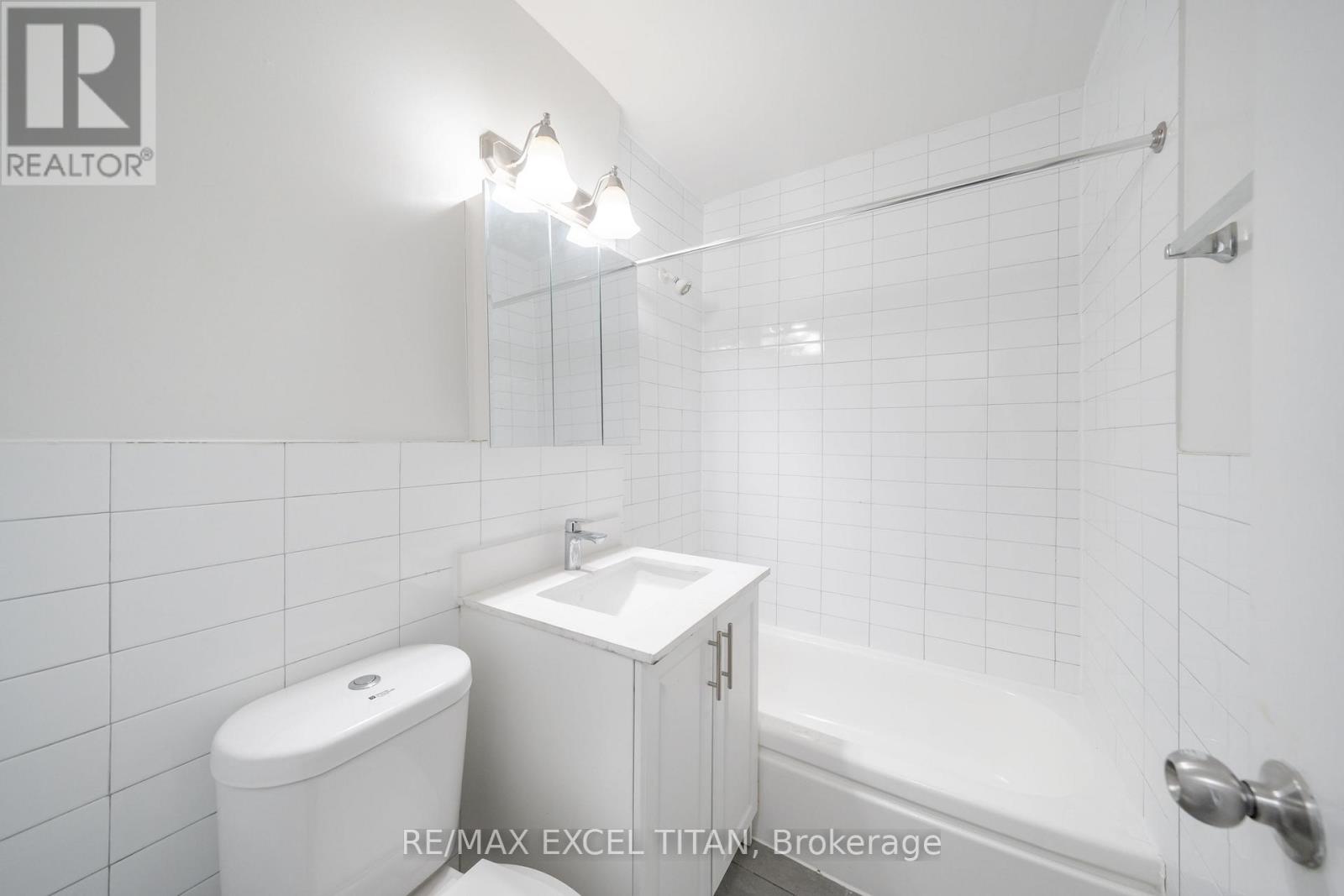 108 - 2895 Bathurst Street, Toronto, Ontario  M6H 3A8 - Photo 9 - C13214696