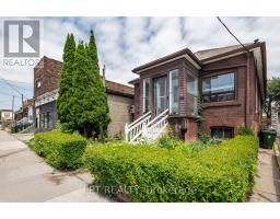 541 VAUGHAN ROAD, Toronto, Ontario