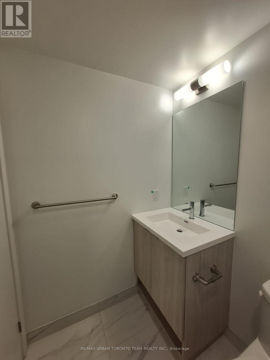 3611 - 138 Downes Street, Toronto, Ontario  M5E 0E4 - Photo 22 - C13214842