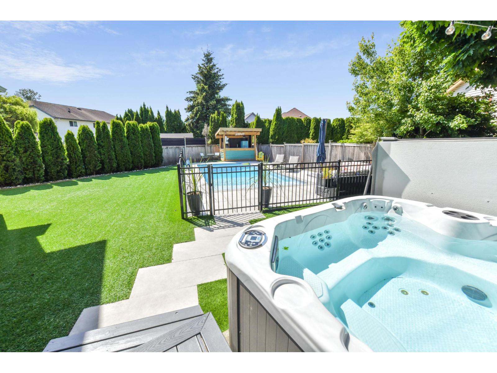 6289 187 Street, Surrey, British Columbia  V3S 7N8 - Photo 3 - R3129409