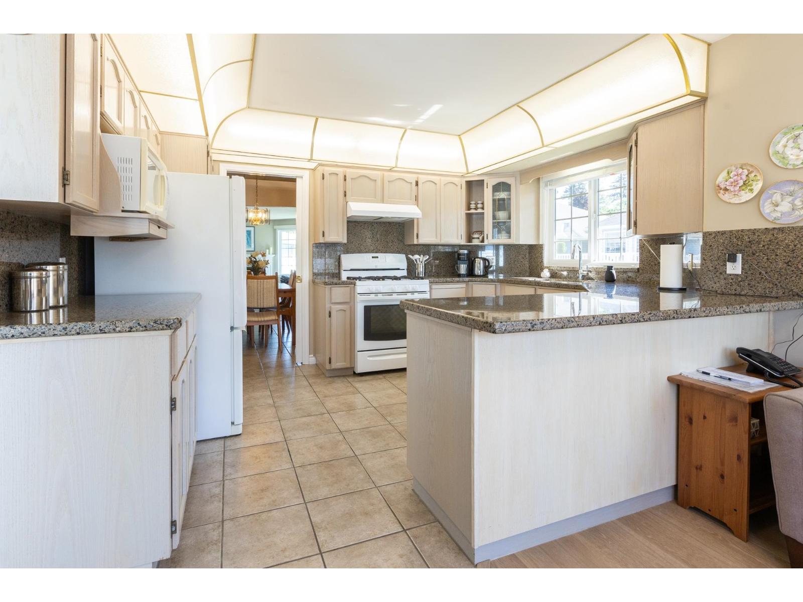 101 1450 Mccallum Road, Abbotsford, British Columbia  V2S 8A5 - Photo 6 - R3129379