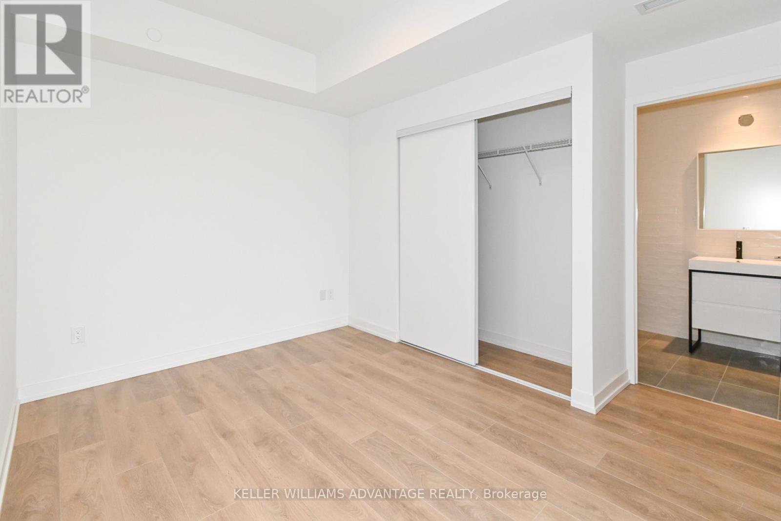 520 - 150 Logan Avenue, Toronto, Ontario  M4M 1C5 - Photo 12 - E13214562