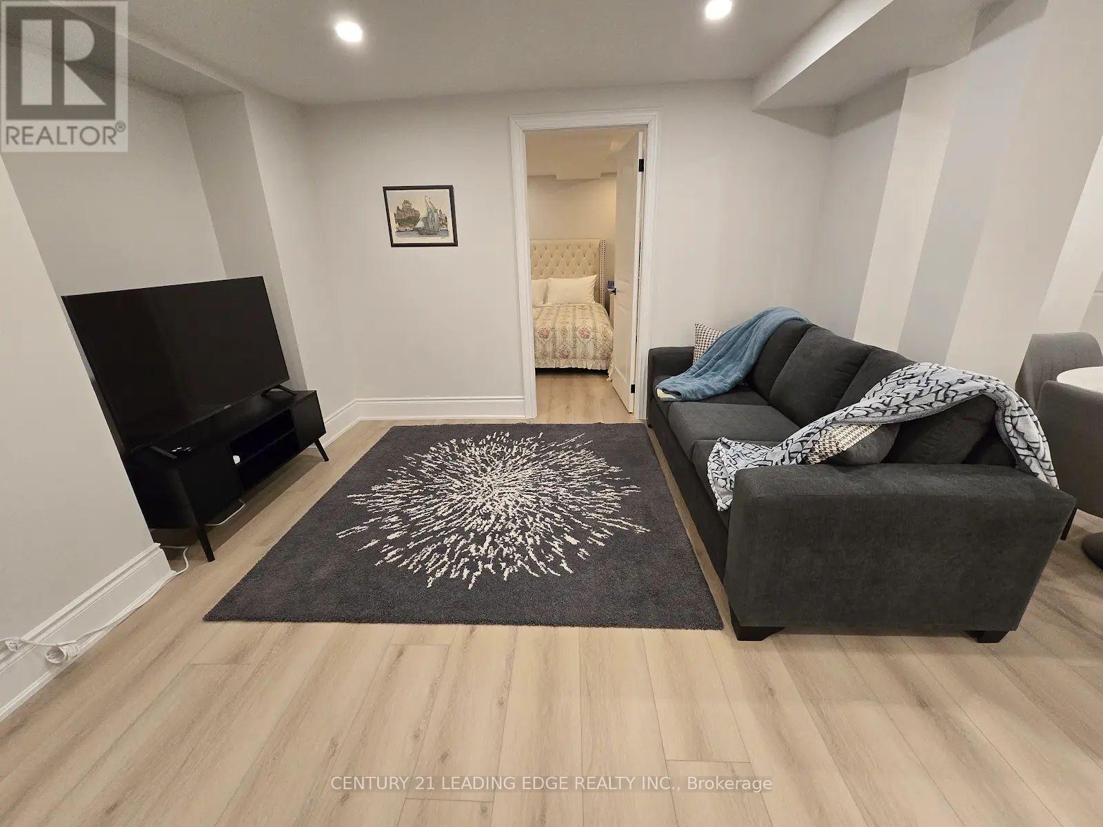 14 Porthclair Court, Toronto, Ontario  M1B 4X7 - Photo 12 - E13214702