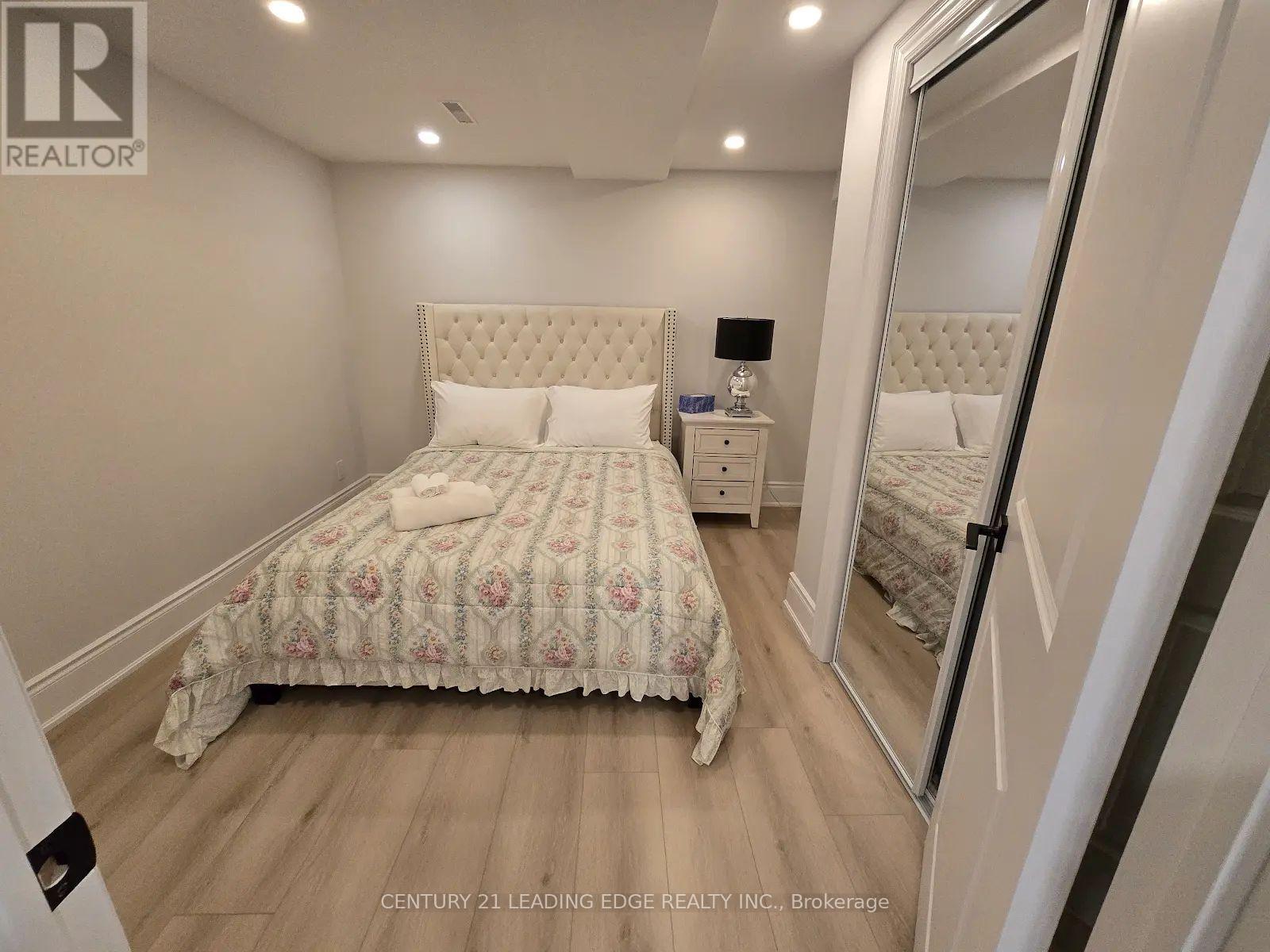 14 Porthclair Court, Toronto, Ontario  M1B 4X7 - Photo 25 - E13214702