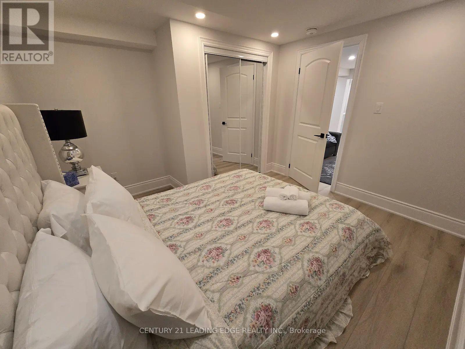 14 Porthclair Court, Toronto, Ontario  M1B 4X7 - Photo 26 - E13214702