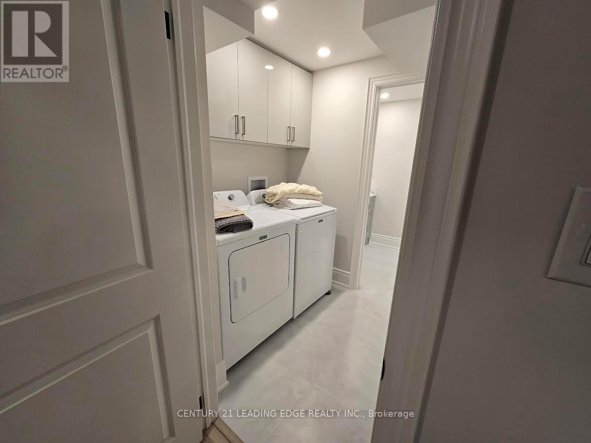 14 Porthclair Court, Toronto, Ontario  M1B 4X7 - Photo 30 - E13214702