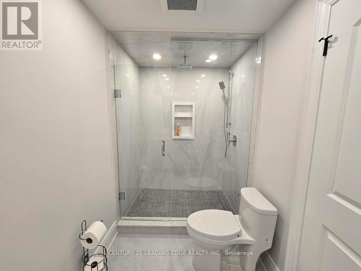 14 Porthclair Court, Toronto, Ontario  M1B 4X7 - Photo 36 - E13214702