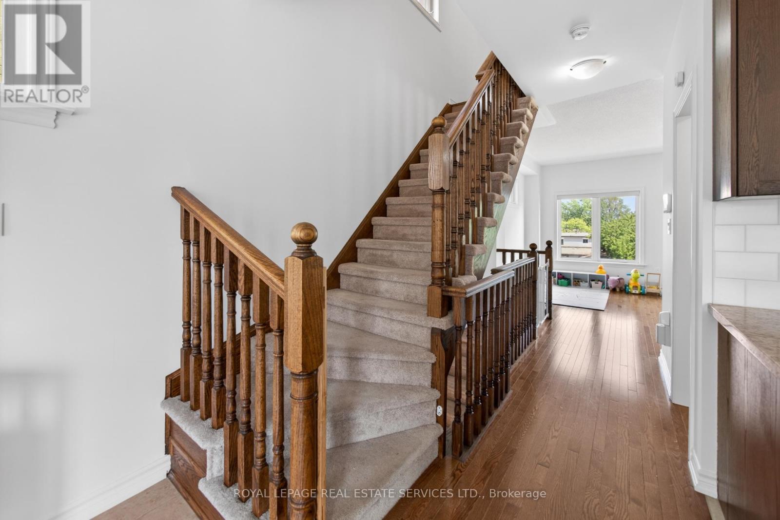 61 Pidgeon Street, Toronto, Ontario  M1L 0C8 - Photo 17 - E13214704