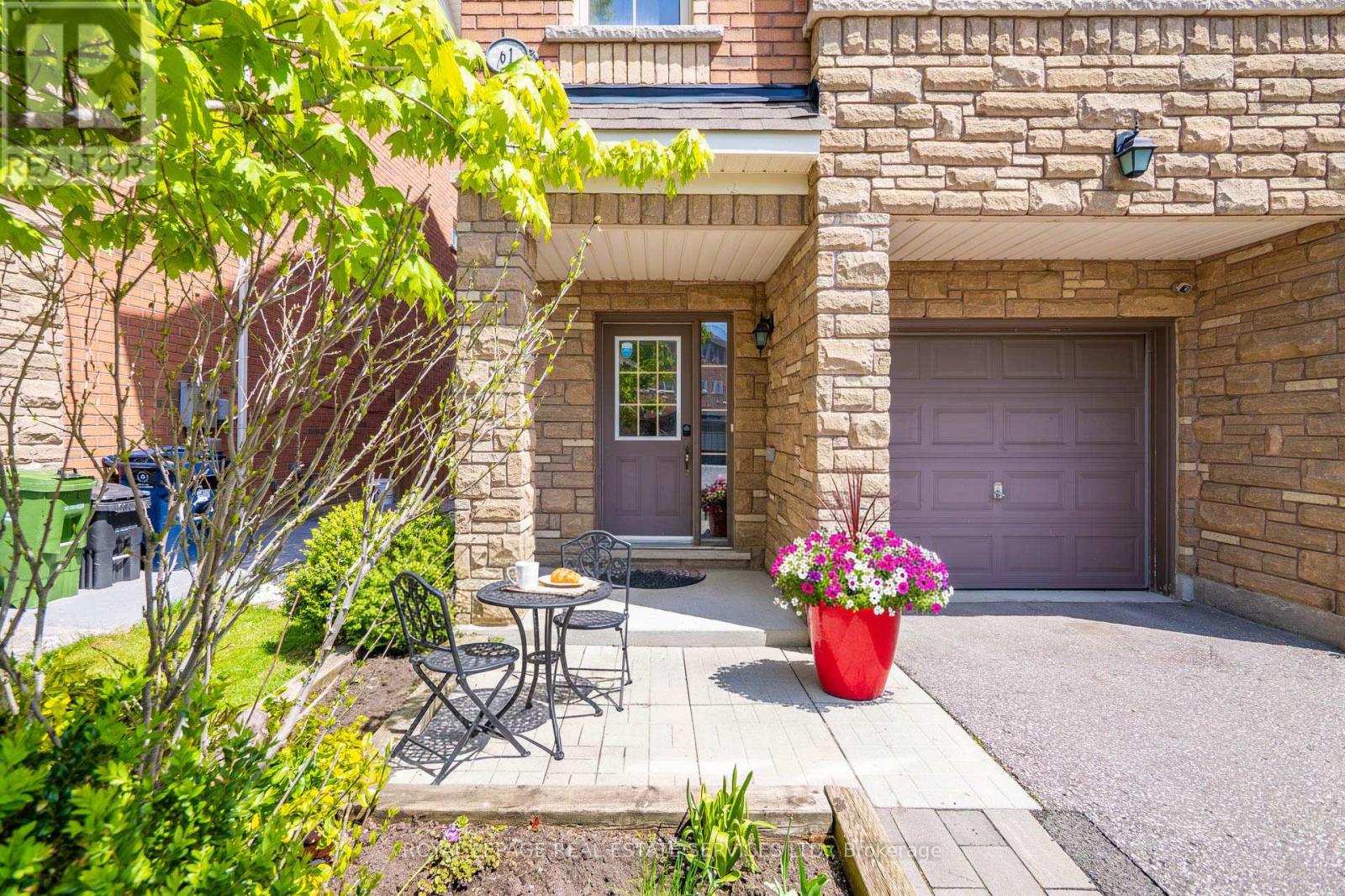 61 Pidgeon Street, Toronto, Ontario  M1L 0C8 - Photo 3 - E13214704