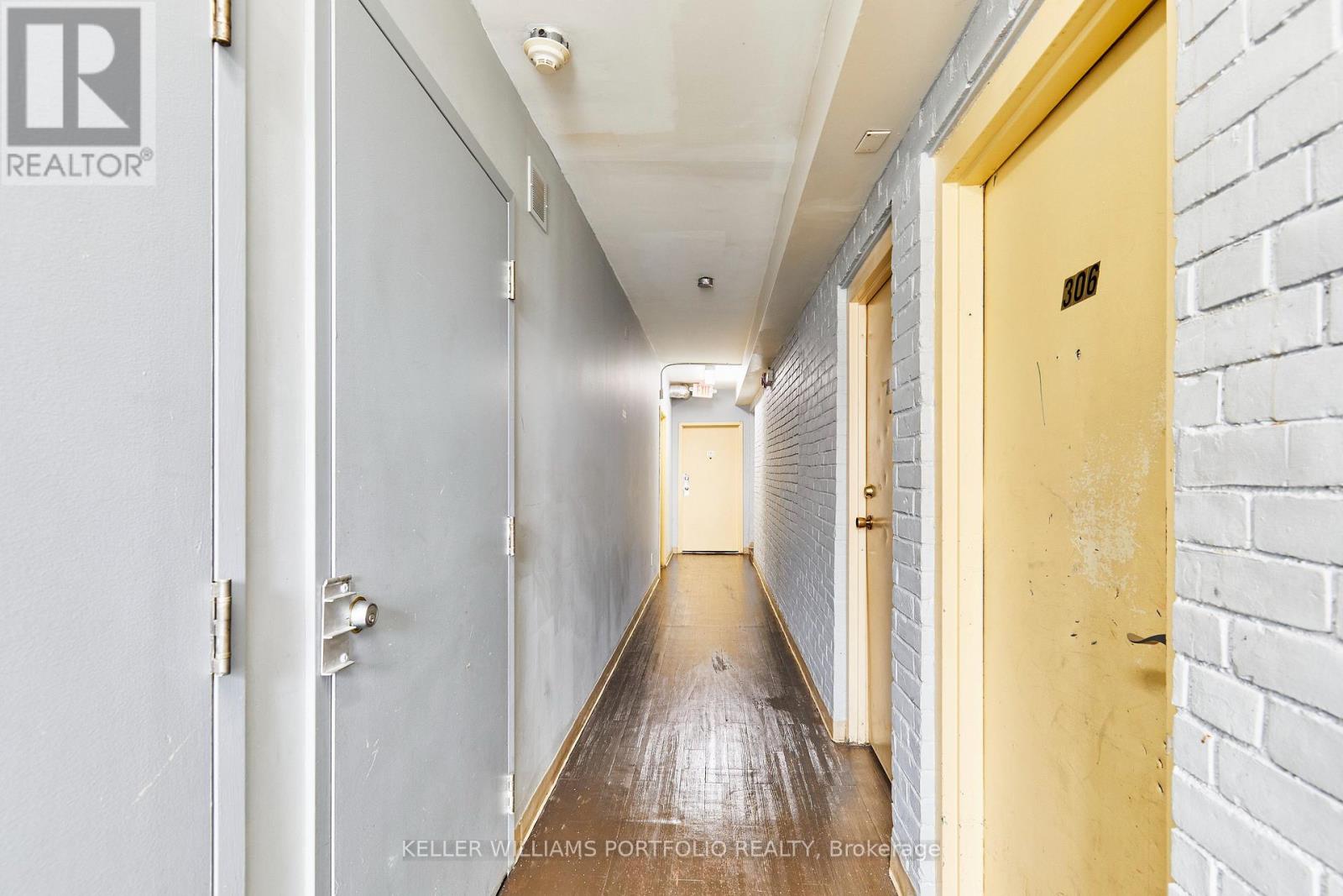 1395 Gerrard Street E, Toronto, Ontario  M4L 1Z3 - Photo 10 - E13214710