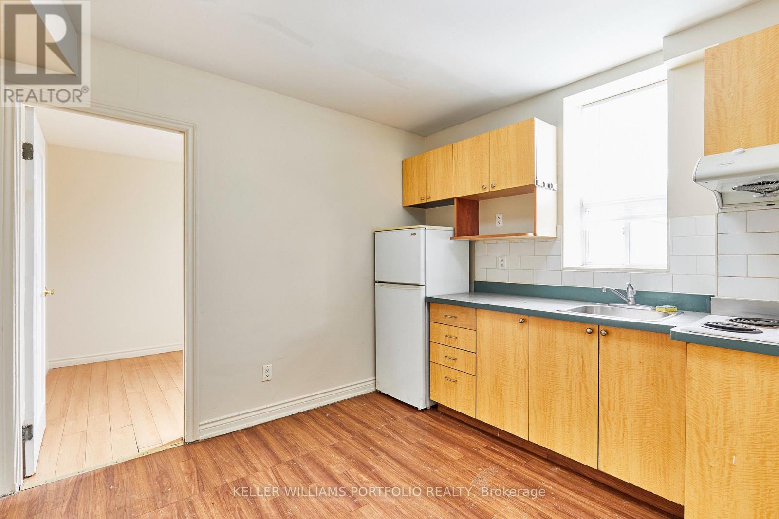1395 Gerrard Street E, Toronto, Ontario  M4L 1Z3 - Photo 14 - E13214710