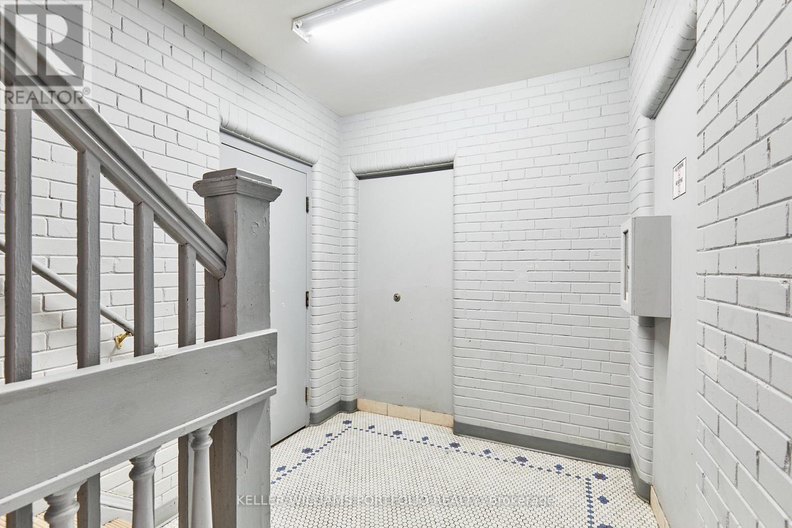 1395 Gerrard Street E, Toronto, Ontario  M4L 1Z3 - Photo 7 - E13214710