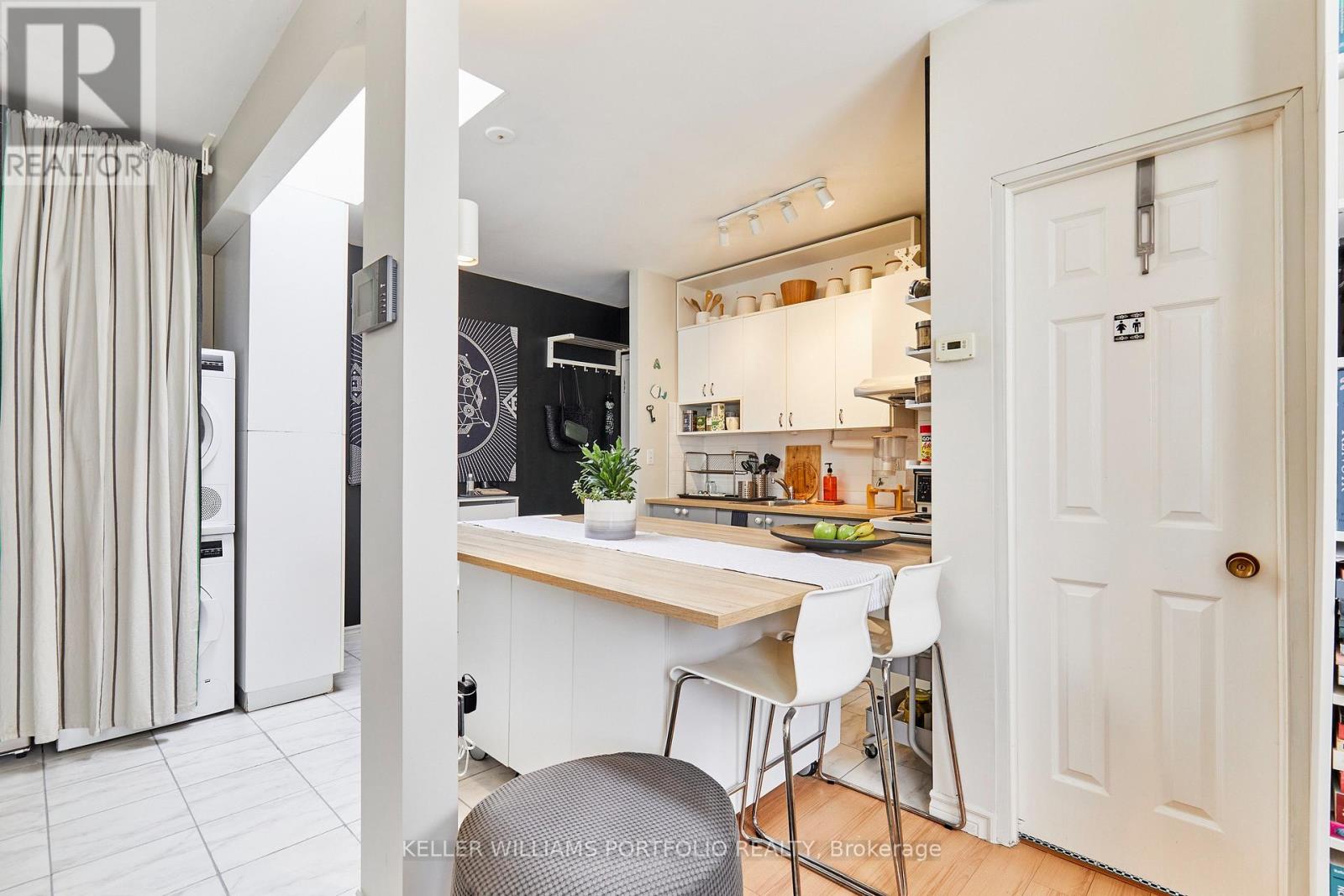 1395 Gerrard Street E, Toronto, Ontario  M4L 1Z3 - Photo 35 - E13214716