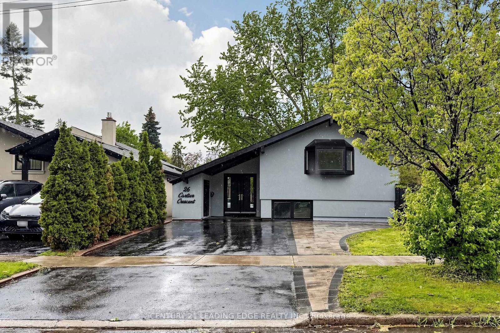 26 Cartier Crescent, Toronto, Ontario  M1P 3N8 - Photo 1 - E13214724