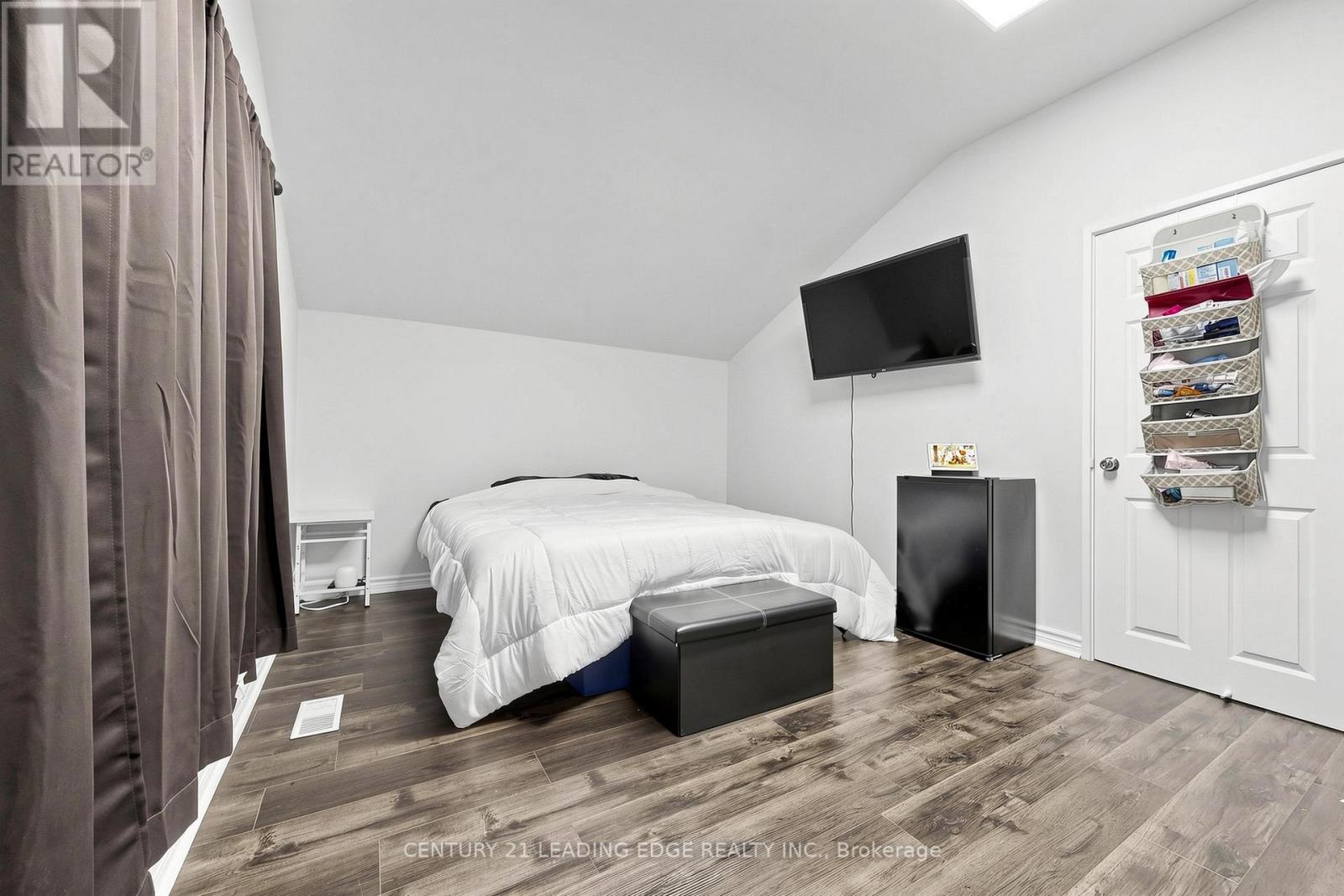 26 Cartier Crescent, Toronto, Ontario  M1P 3N8 - Photo 28 - E13214724