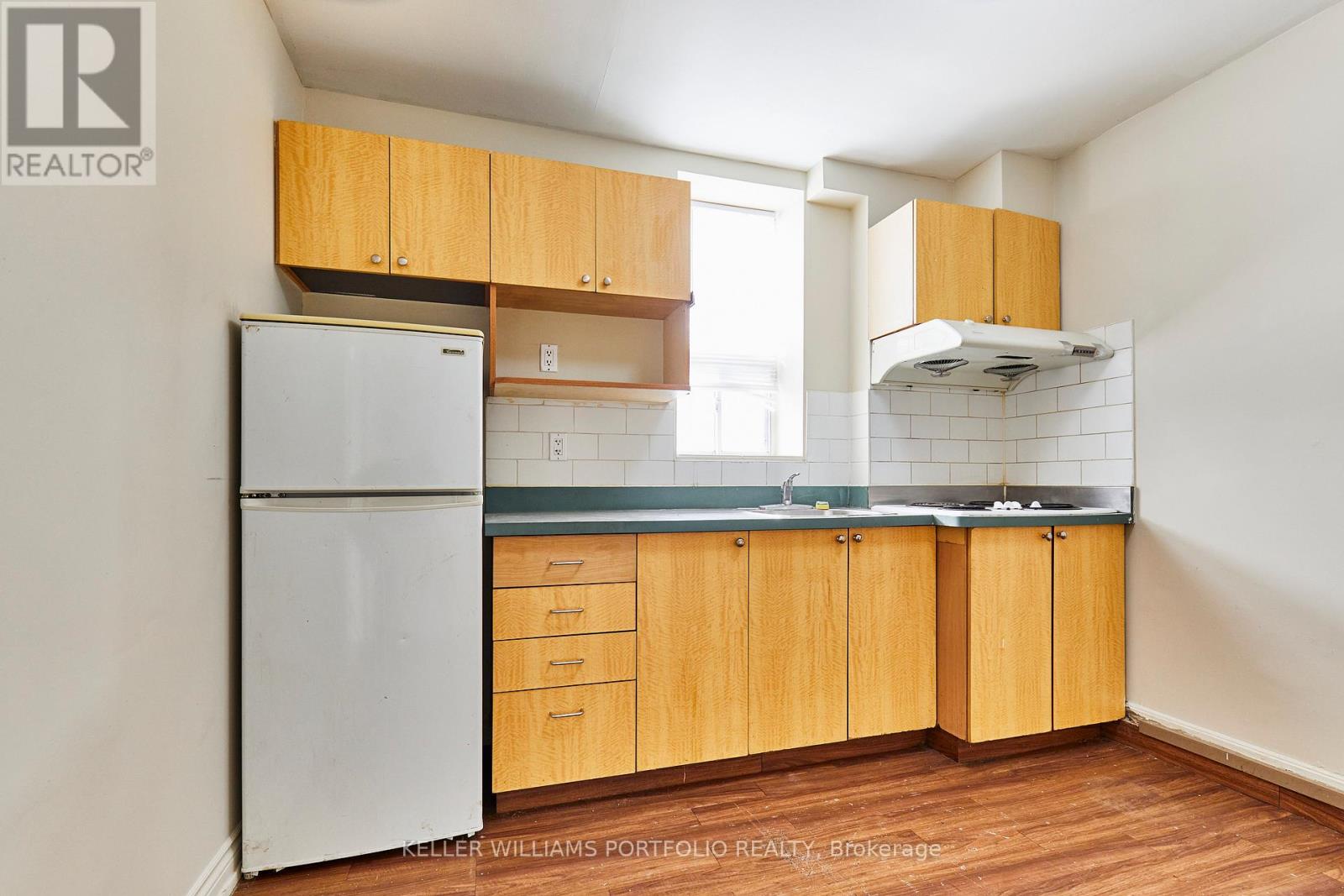 1395 Gerrard Street E, Toronto, Ontario  M4L 1Z3 - Photo 20 - E13214726