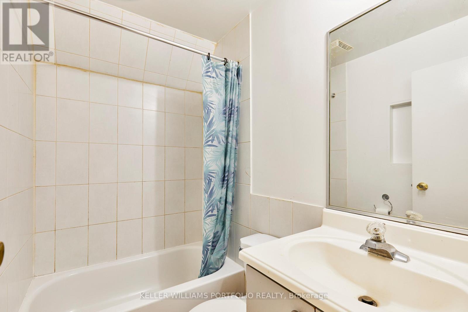 1395 Gerrard Street E, Toronto, Ontario  M4L 1Z3 - Photo 21 - E13214726