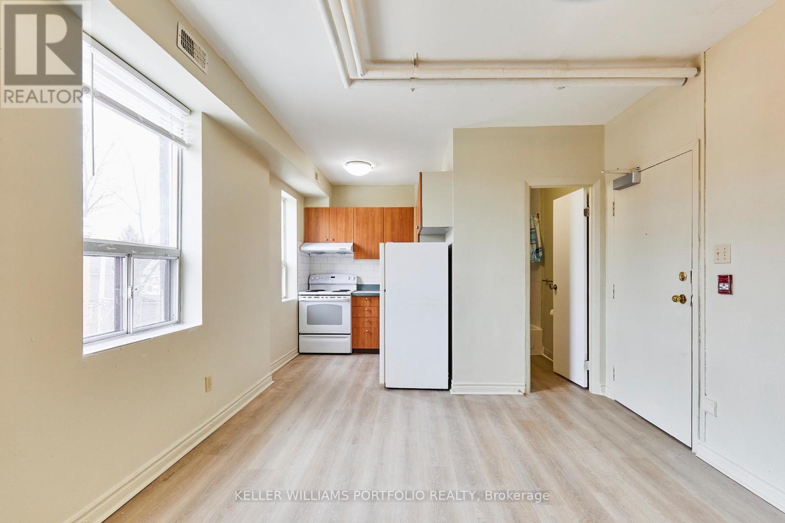 1395 Gerrard Street E, Toronto, Ontario  M4L 1Z3 - Photo 25 - E13214726