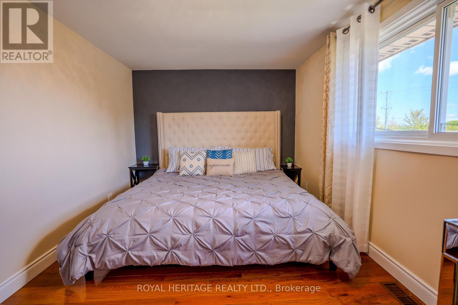 1092 Cedar Street, Oshawa, Ontario  L1J 3R9 - Photo 26 - E13214780