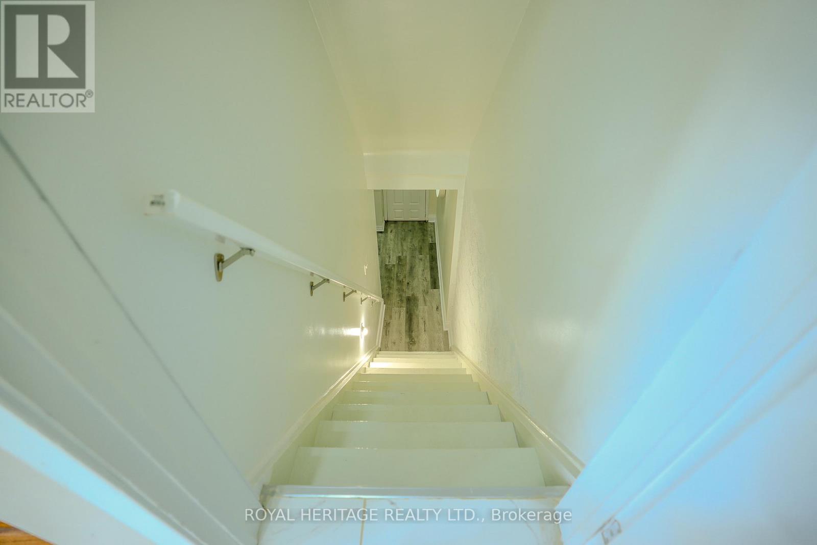 1092 Cedar Street, Oshawa, Ontario  L1J 3R9 - Photo 28 - E13214780