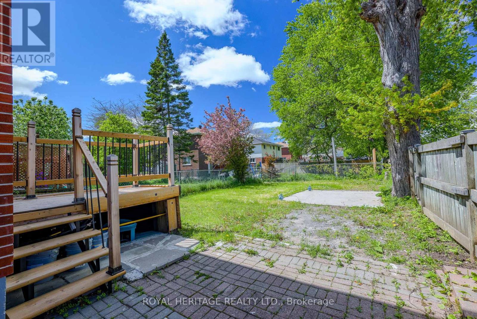 1092 Cedar Street, Oshawa, Ontario  L1J 3R9 - Photo 38 - E13214780