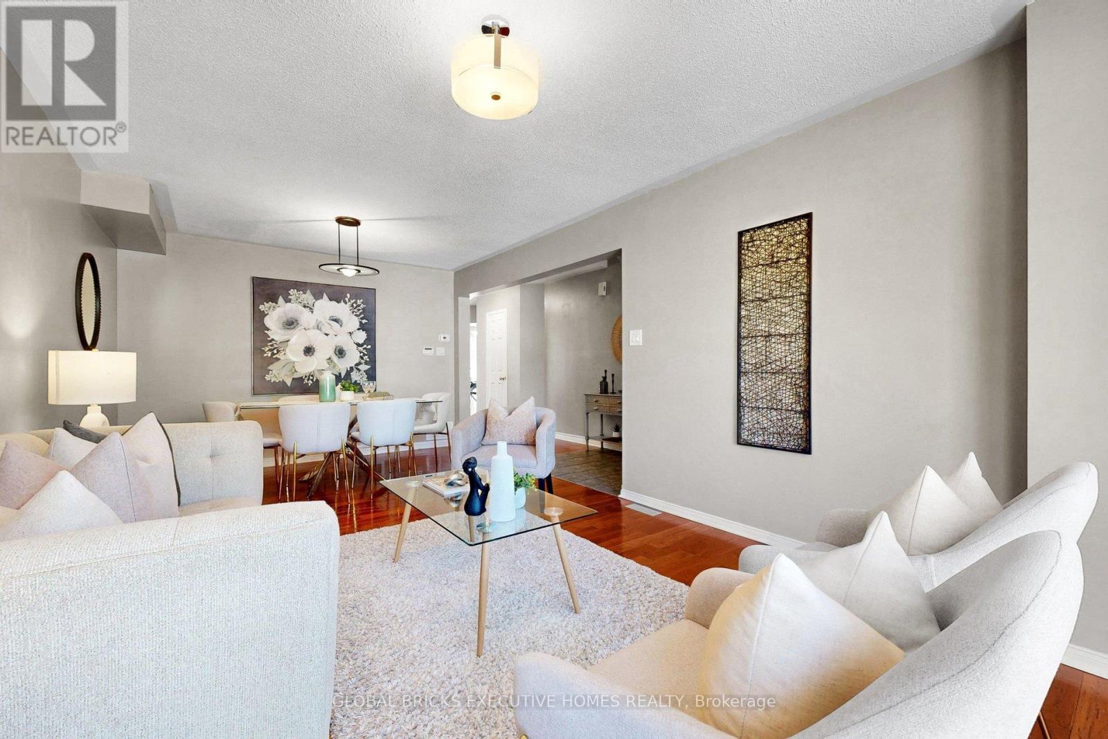 13 Howling Crescent, Ajax, Ontario  L1S 7N7 - Photo 10 - E13214804