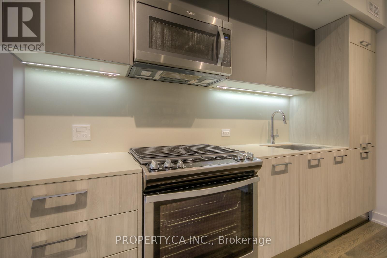 406 - 665 Kingston Road, Toronto, Ontario  M4E 1R6 - Photo 4 - E13214848