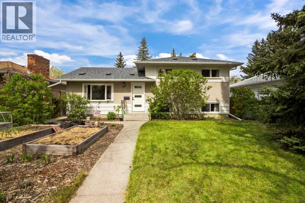 2716 Brecken Road Nw, Calgary, Alberta  T2L 1H3 - Photo 1 - A2314482