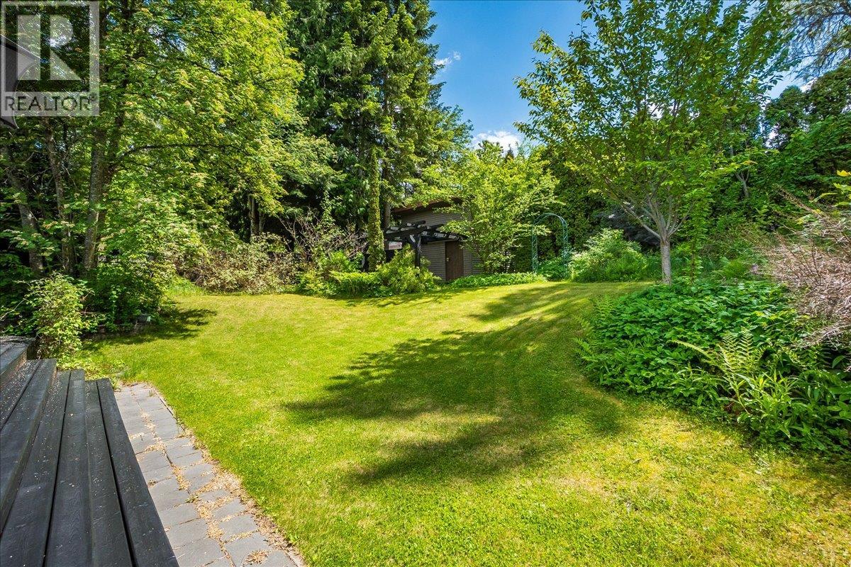 1001 Gilker Street, Nelson, British Columbia  V1L 5V3 - Photo 42 - 10389313