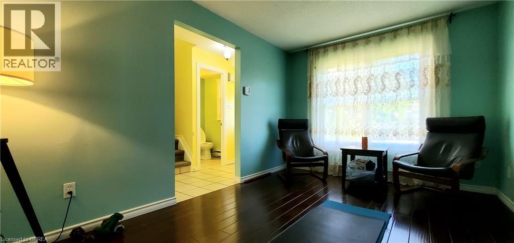 30 Inglewood Street, Brantford, Ontario  N3P 1A3 - Photo 4 - 40834714