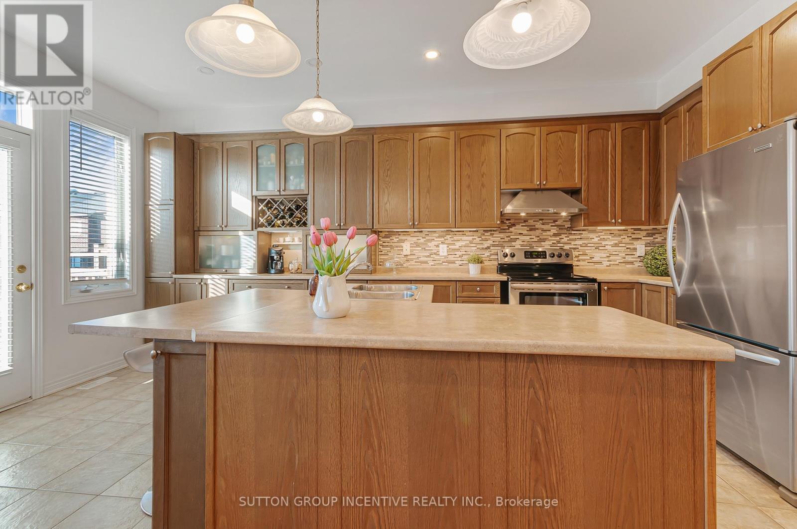 119 Thatcher Crescent, East Gwillimbury, Ontario  L9N 0B9 - Photo 8 - N13214566
