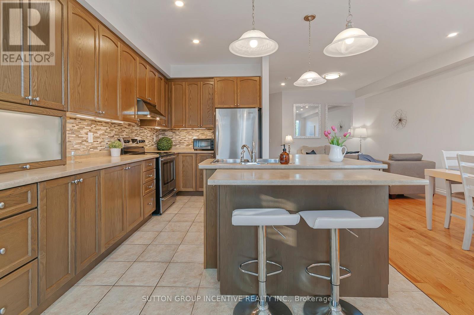 119 Thatcher Crescent, East Gwillimbury, Ontario  L9N 0B9 - Photo 9 - N13214566