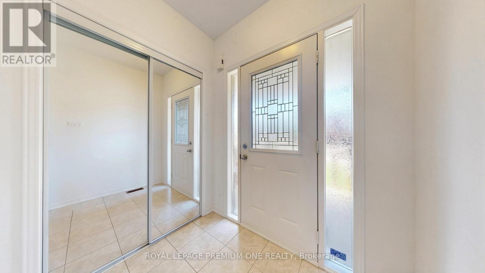 108 Argento Crescent, Vaughan, Ontario  L4H 0B6 - Photo 3 - N13214752