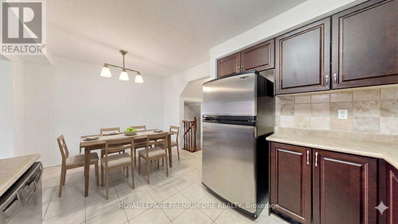 108 Argento Crescent, Vaughan, Ontario  L4H 0B6 - Photo 7 - N13214752