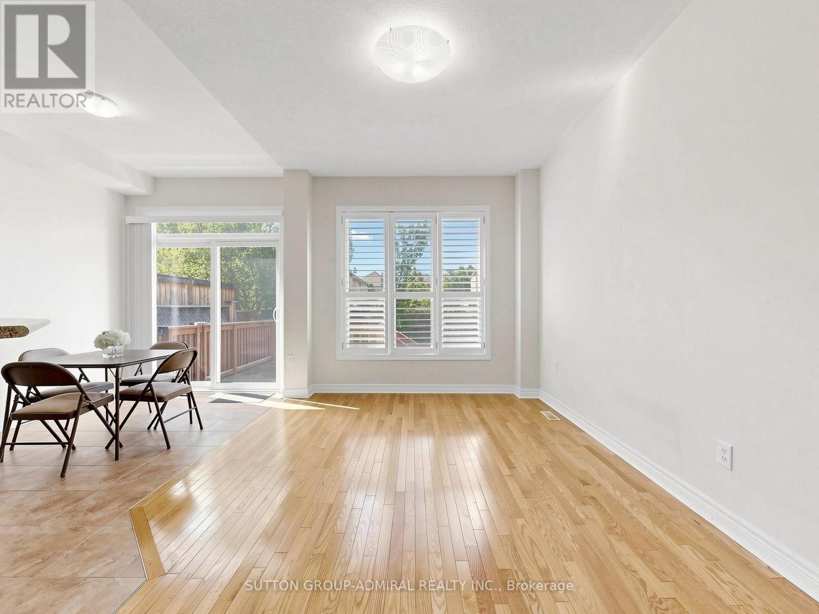 84 Westolivia Trail, Vaughan (Patterson), Ontario  L4J 0C2 - Photo 7 - N13214834