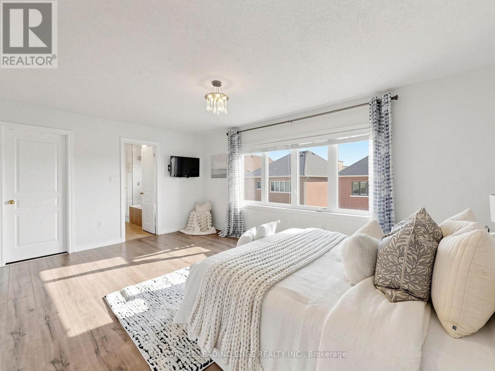 6 Kellington Trail S, Whitchurch-Stouffville, Ontario  L4A 7X3 - Photo 28 - N13214856