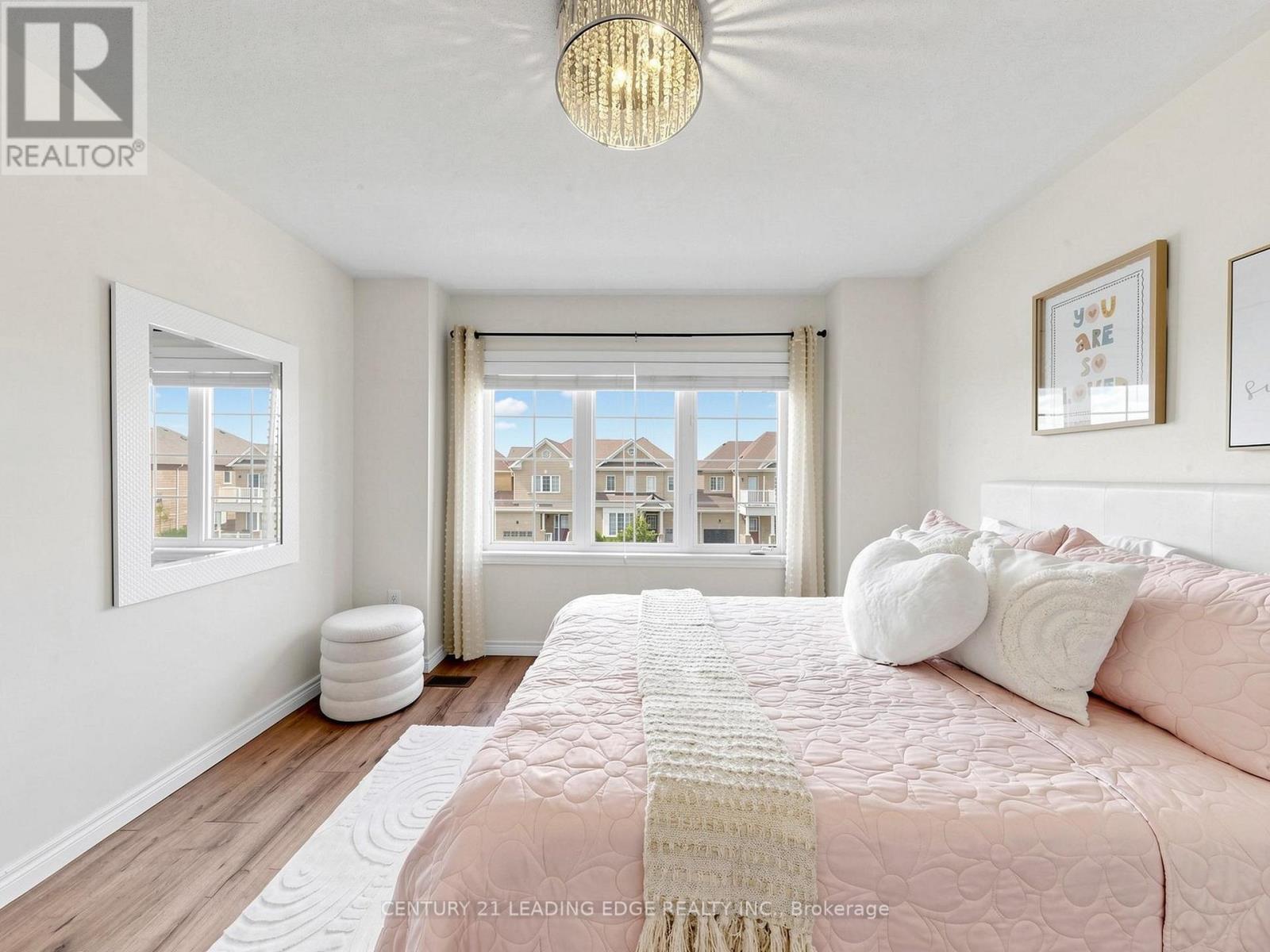 6 Kellington Trail S, Whitchurch-Stouffville, Ontario  L4A 7X3 - Photo 33 - N13214856