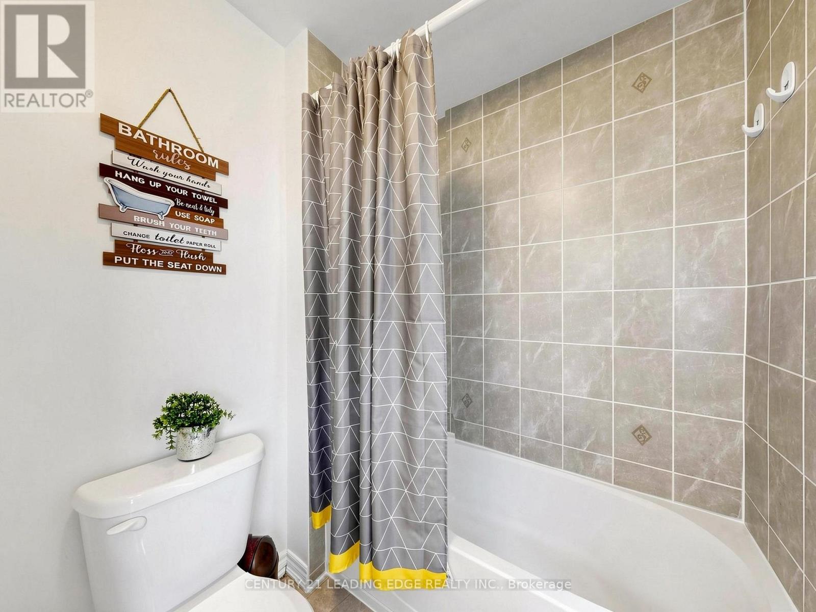 6 Kellington Trail S, Whitchurch-Stouffville, Ontario  L4A 7X3 - Photo 38 - N13214856