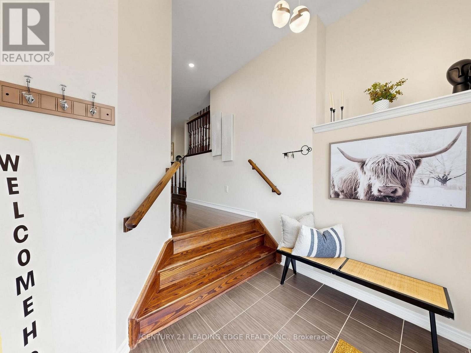 6 Kellington Trail S, Whitchurch-Stouffville, Ontario  L4A 7X3 - Photo 4 - N13214856